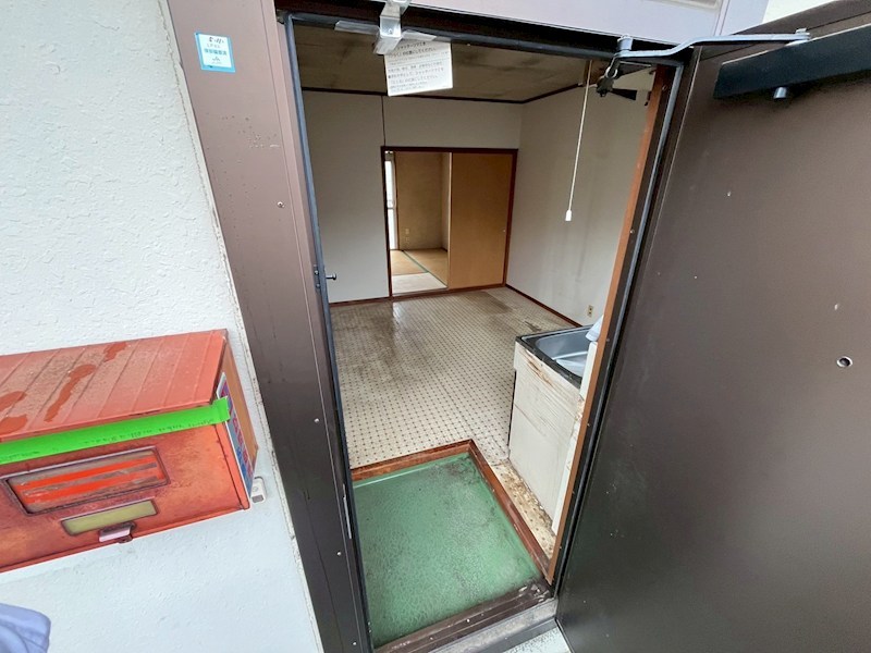 コーポ小菅　Ｂ号棟 玄関