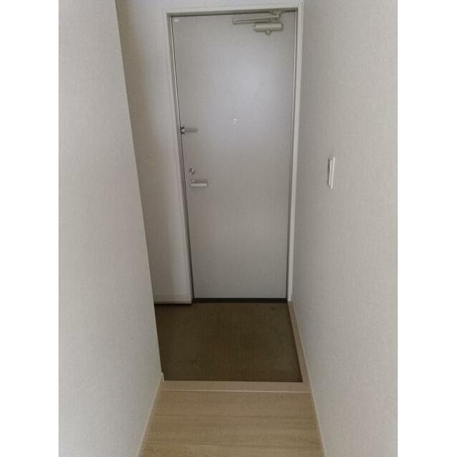 リュエル本郷台 玄関