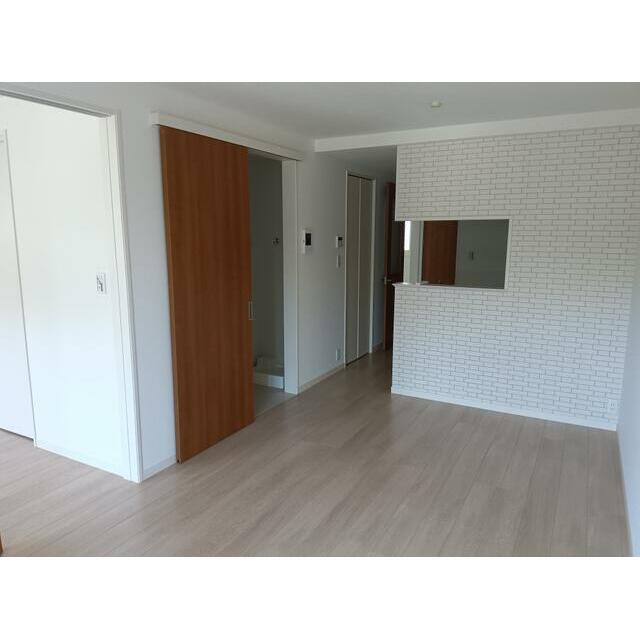 リュエル本郷台 リビング