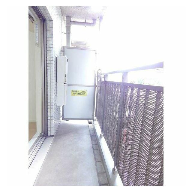 雅マンション湘南台 ベランダ