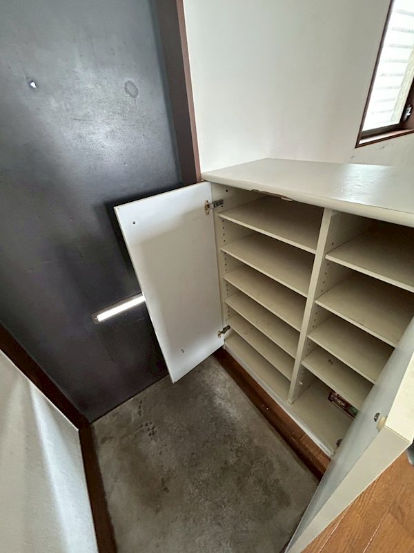 サンフラワーＳ 玄関