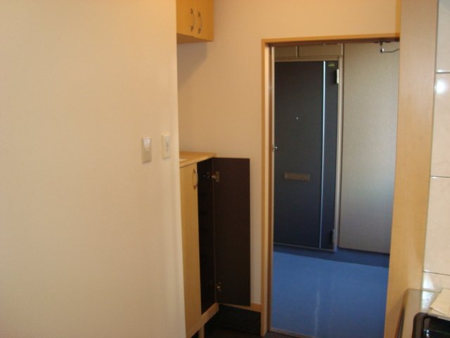 パラシオン平塚 玄関