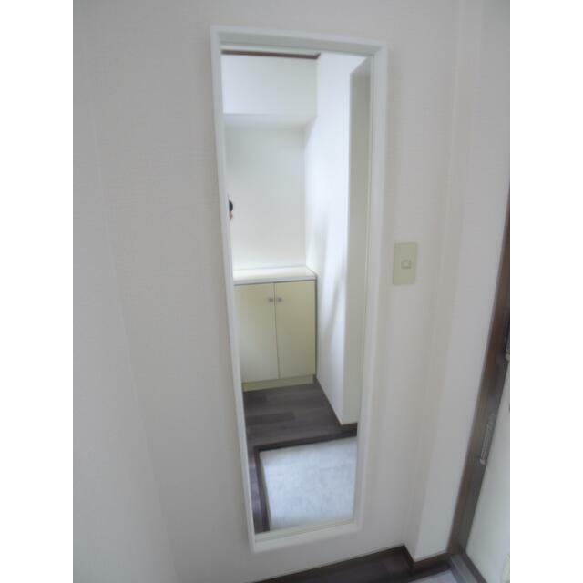 第三カトレアハイツ 玄関