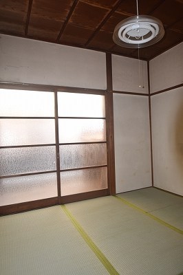 長山アパート リビング