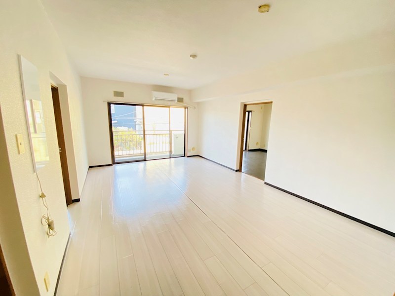 ダイアパレス湘南ヒルズ二宮 リビング