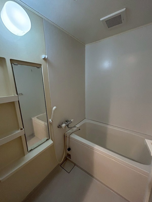 ホワイトレジデンス山口 風呂画像