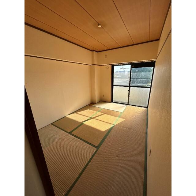 優和レジデンス平塚 ベッドルーム