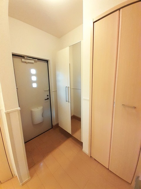 セレノブリーゼＡ 玄関