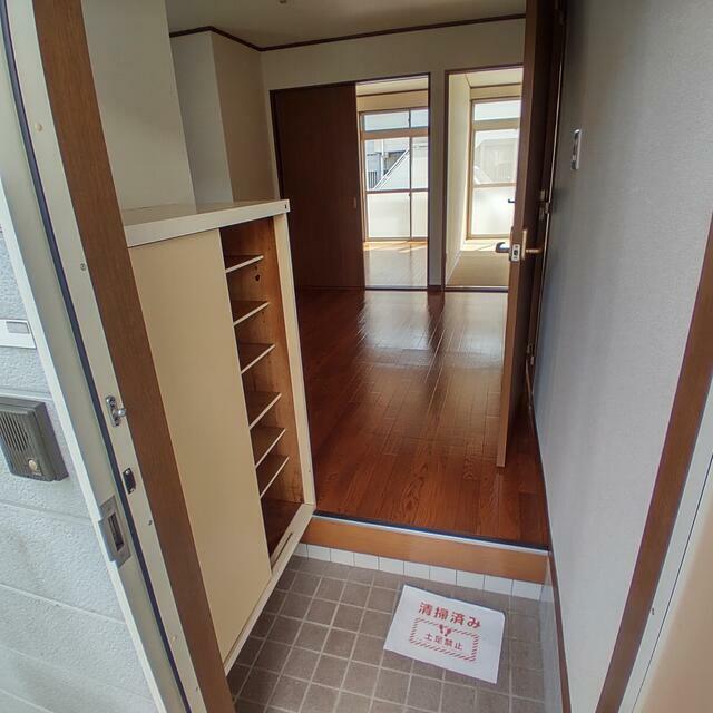 ガーデンプレイス弐番館 玄関