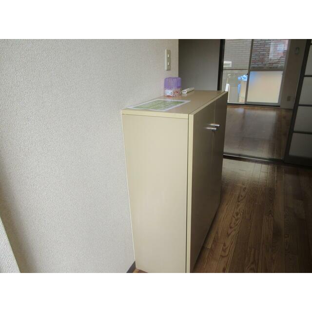 メゾンあい 玄関
