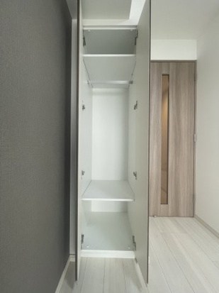 エヌステージ秦野駅前 収納