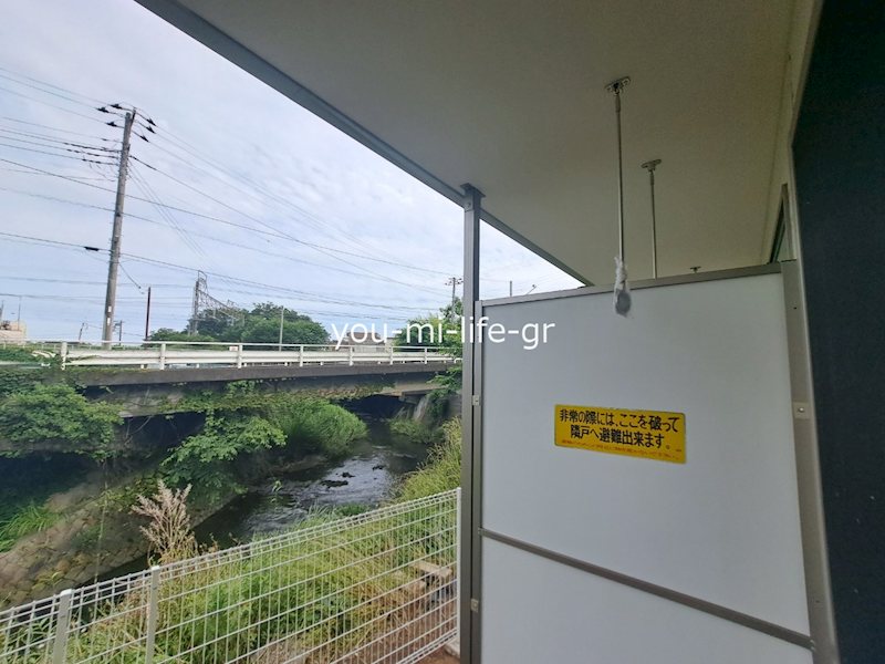 ルピナス ベランダ