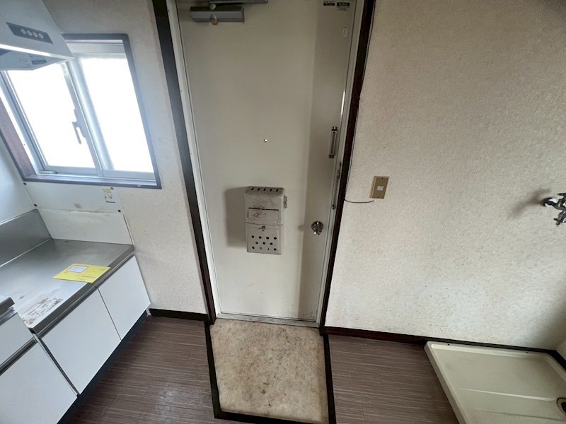 シャインハイツ 玄関