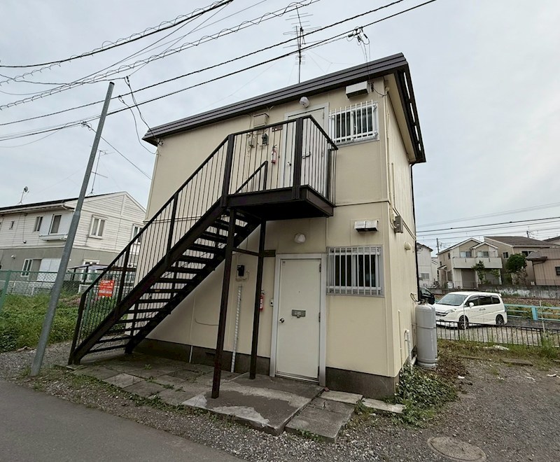 シャインハイツ 203号室 外観