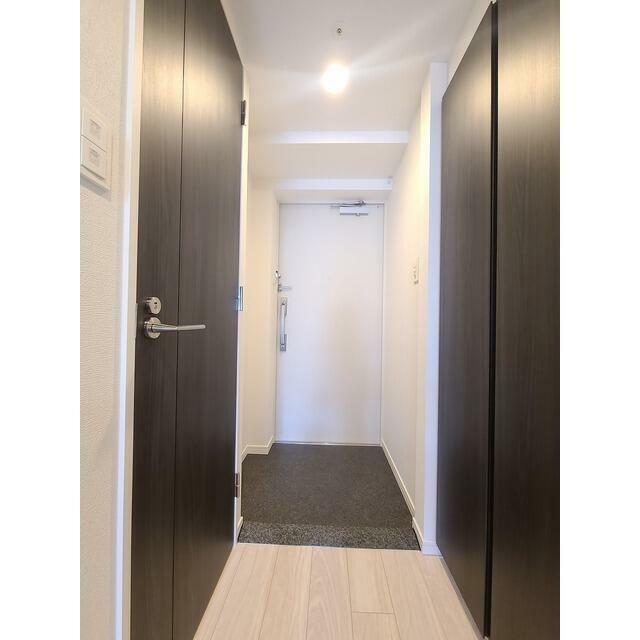 ＬＩＭＥ　ＲＥＳＩＤＥＮＣＥ　ＨＩＲＡＴＳＵＫＡ　ＷＥＳＴ 玄関