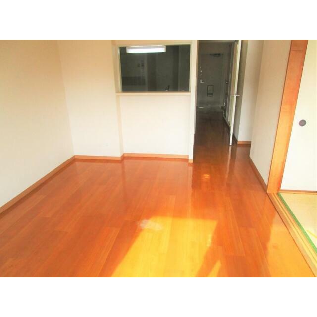 ヒルズ南戸塚 リビング