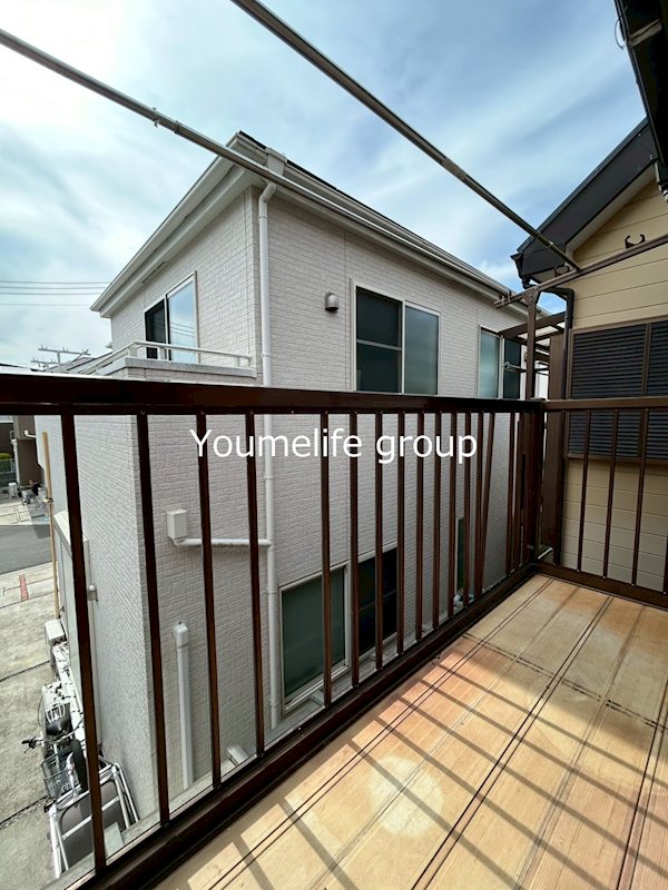 山際戸建 ベランダ