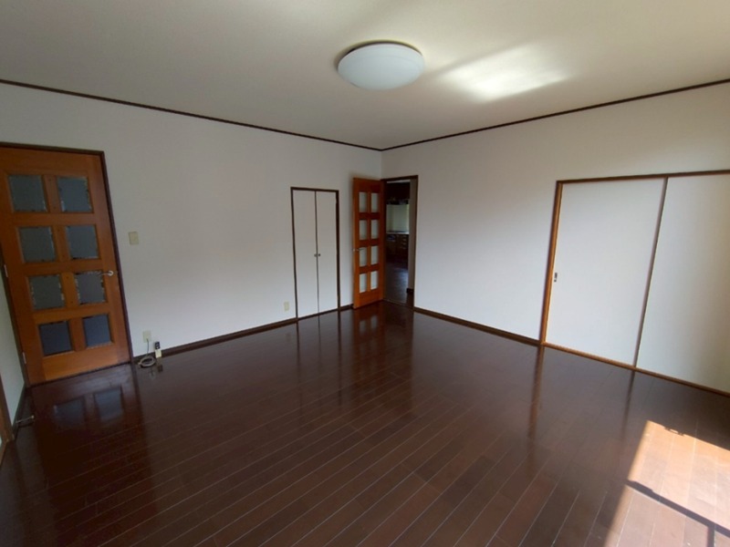 大磯町生沢の戸建 リビング