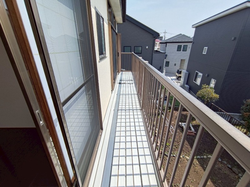 大磯町生沢の戸建 ベランダ