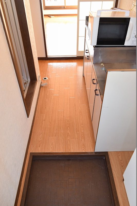 ジュネス湘南台 玄関