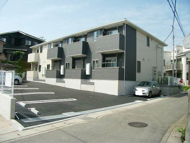グランデュール椿 204号室 外観