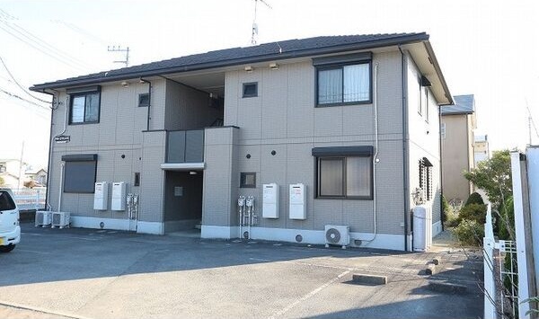 グレースなしの木 202号室 外観