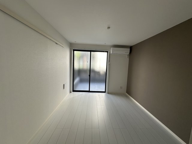 オーシャンコースト鵠沼海岸 リビング