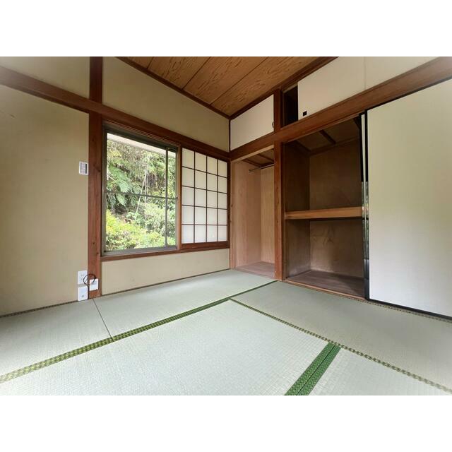 俣野町貸家 ベッドルーム