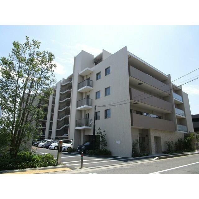 リーフィアレジデンス愛甲石田 102号室 外観