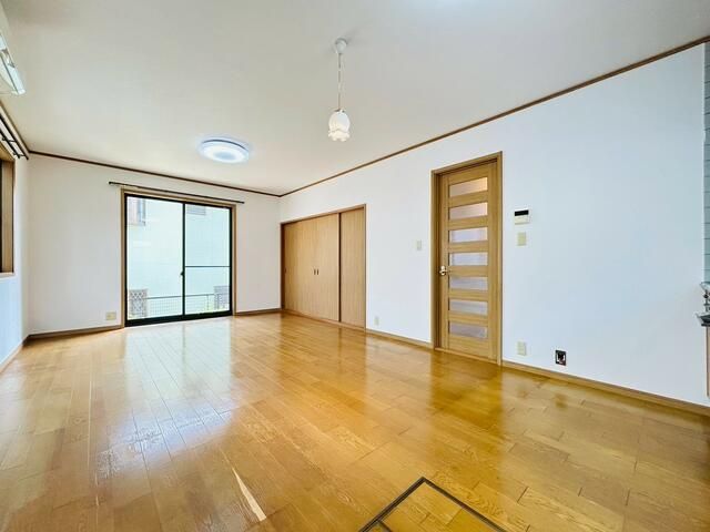 リビング 飯山貸戸建 その他6