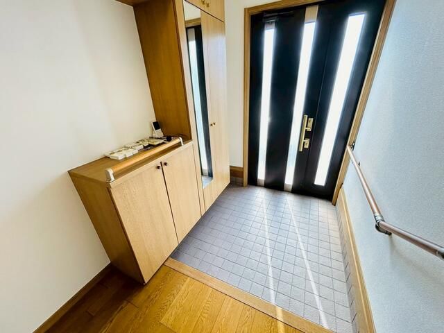 玄関 飯山貸戸建 玄関