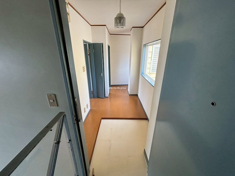 ワイワイスクエア 玄関