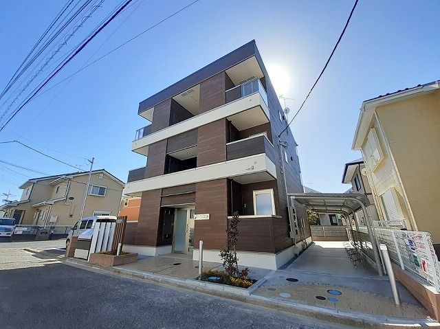 ホワイト　ウェル湘南Ⅱ 202号室 外観