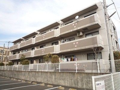プチフォーレ高森　Ⅰ 302号室 外観