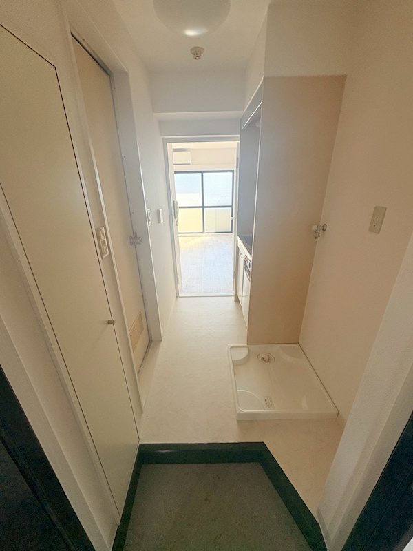 クラージュ湘南 玄関