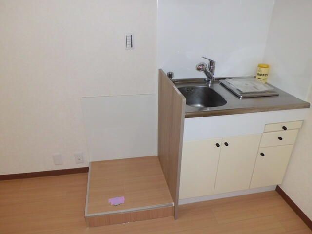 Access　若松町 キッチン