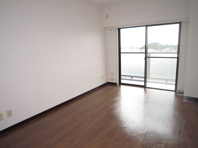 メイプル末廣ＮＯ．１８ リビング