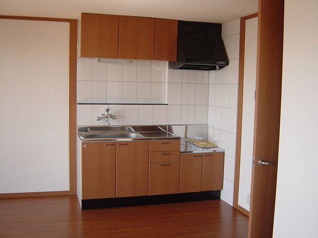 ＰＡＣＩＦＩＣ　ＴＥＮＲＩＮ（パシフィックテンリン） キッチン