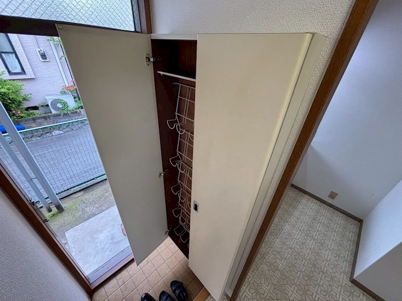 シティハイム山根 玄関