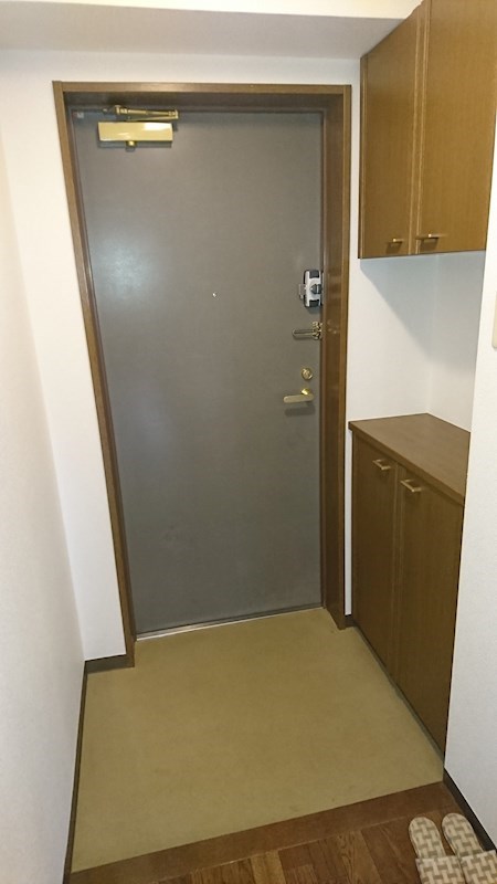 ストンフィールド湘南Ⅰ 玄関