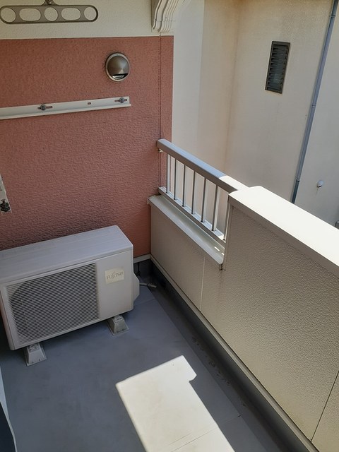 ラブリーメゾン鎌倉 ベランダ