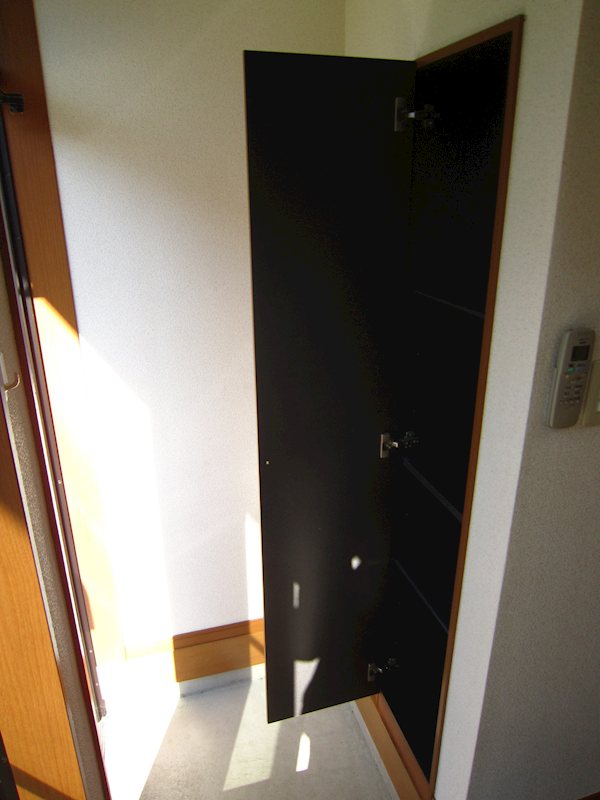 ノーブル富水 玄関