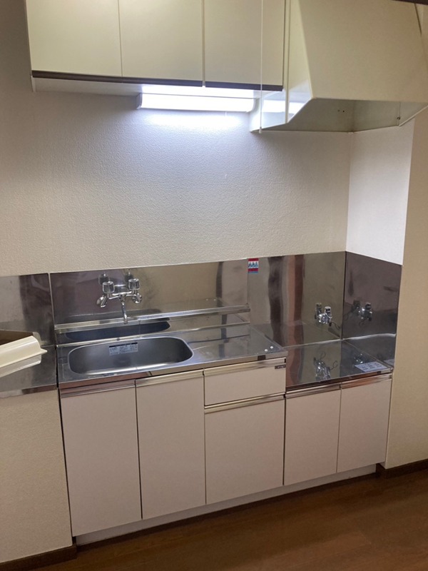 メゾン・ド・ポワソン キッチン