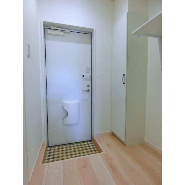 ハーミットクラブハウスプティバッセⅡ 玄関