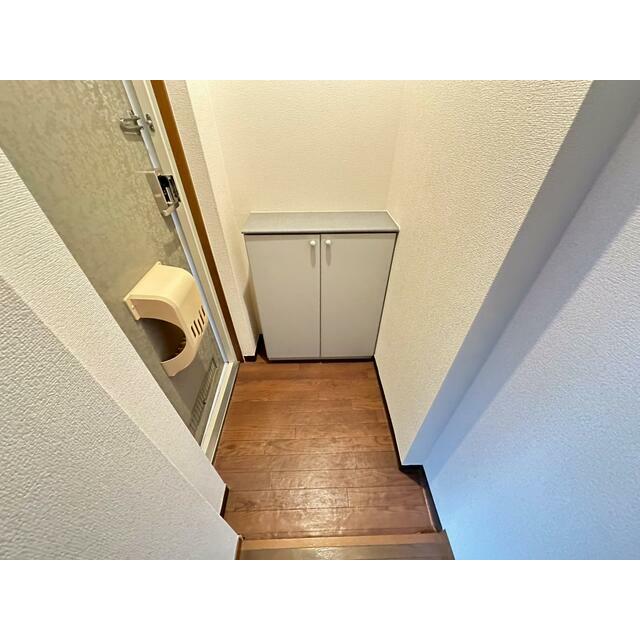 エリール鶴巻 玄関