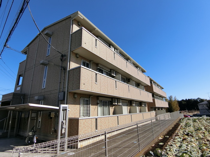 ベルソス高倉　A 201号室 外観