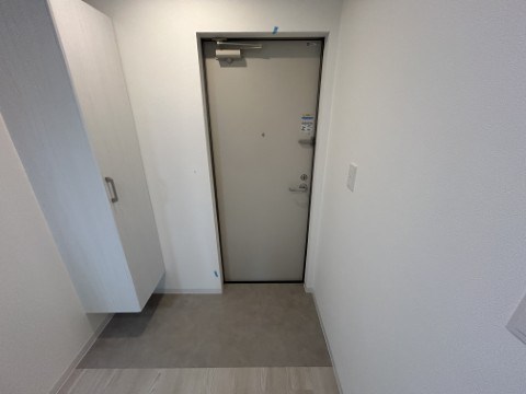 ジーメゾン伊勢原高森 玄関