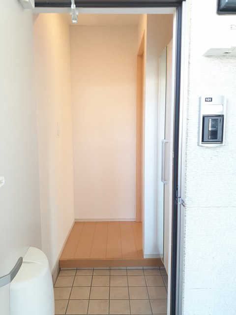 セトル２７ 玄関