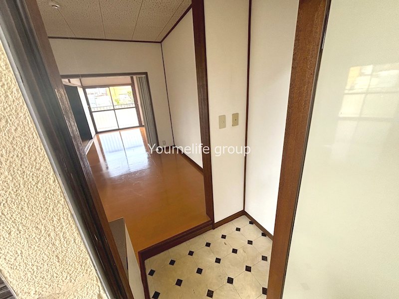 ブラウニー西湘 玄関