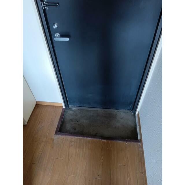 ドムール平塚第３ 玄関